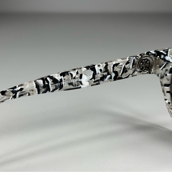 Tory Burch TY7087 1534/3 Ivory Marble Tortoise Cat Eye Sunglasses - Picture 4 of 8